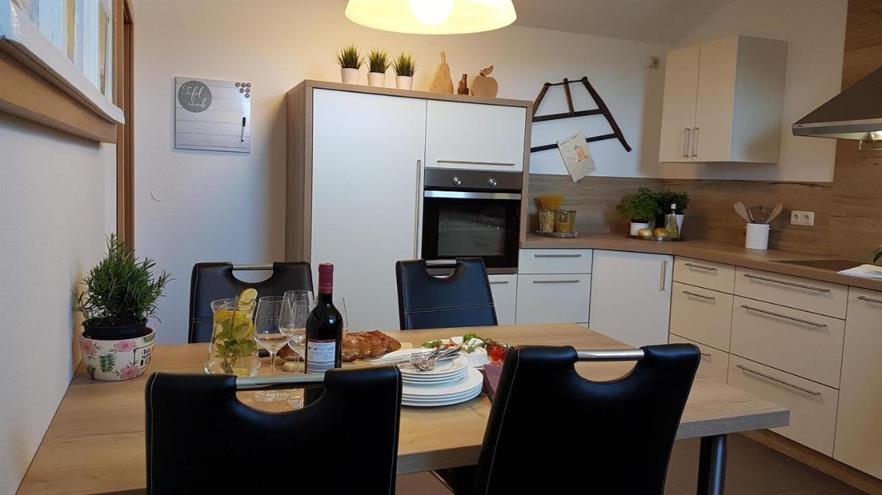 Ferienwohnung An Der Kleinen Schreinerei Hallschlag Exterior foto